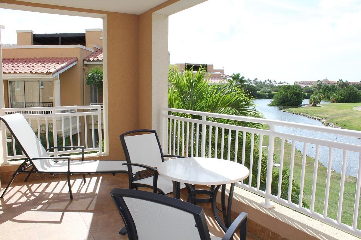 Divi Studio Palm Beach Exteriör bild